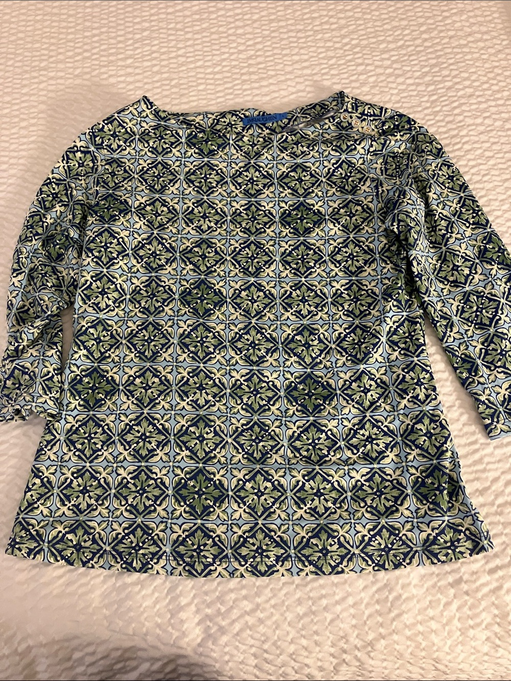 J. McLaughlin Blue & Green Geometric Boatneck Top Size L